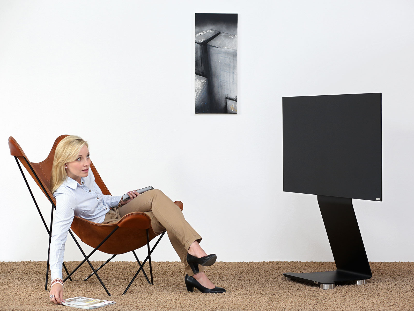 Wissmann Design TV mount swing art120