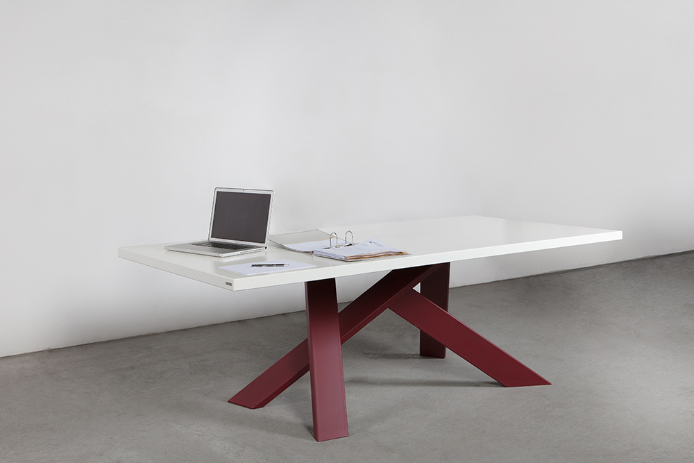 WISSMANN dining table  mikado art611