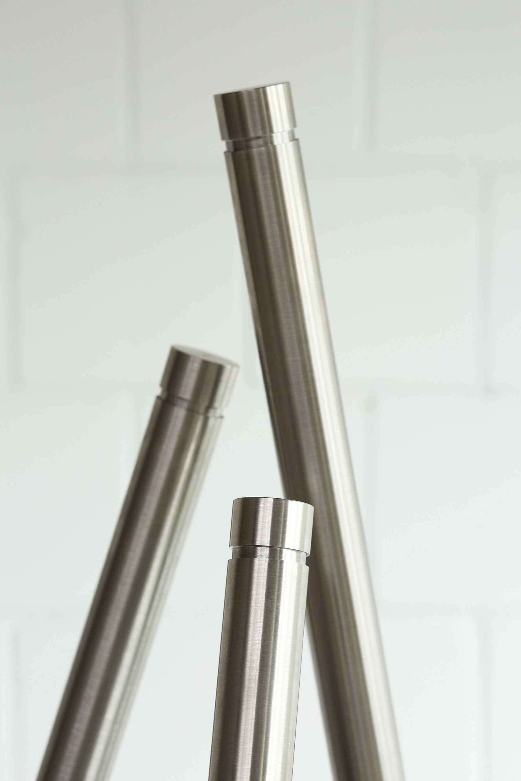 WISSMANN TV Mount Stand tripod art130